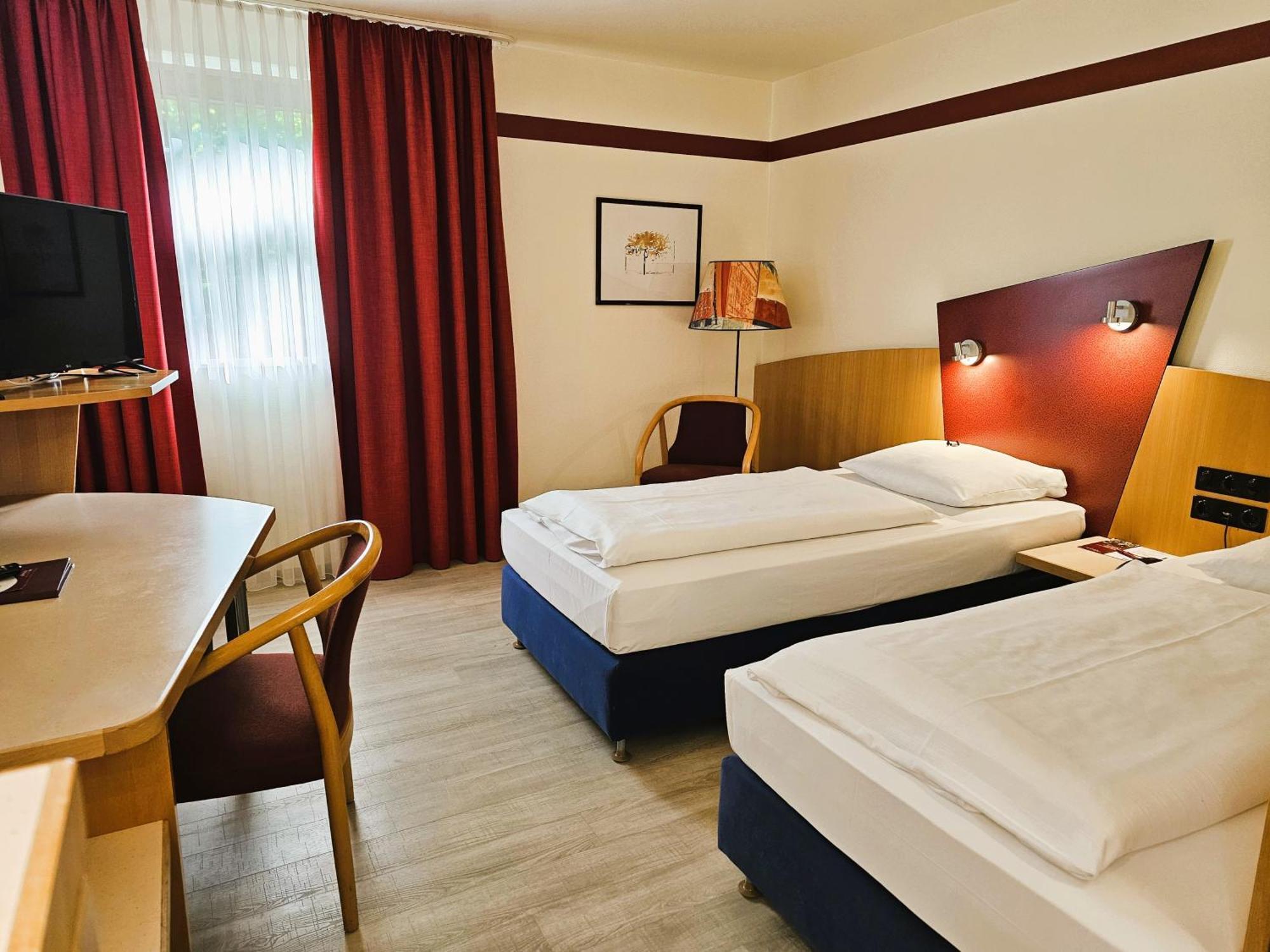 Arvena Park Hotel Nuremberg Exterior photo