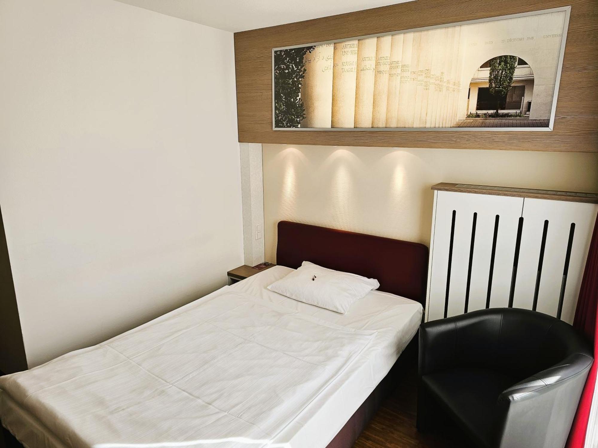 Arvena Park Hotel Nuremberg Exterior photo